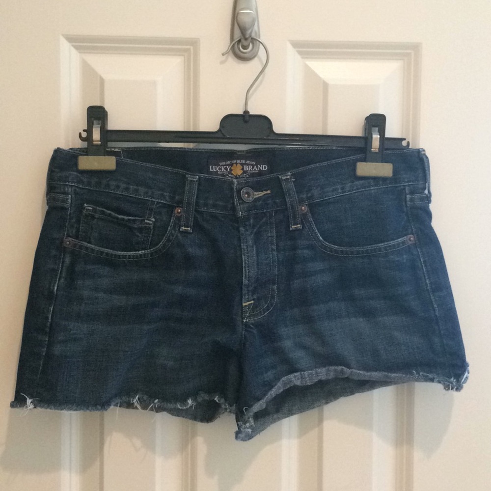 Lucky Brand dark wash denim cutoff shorts